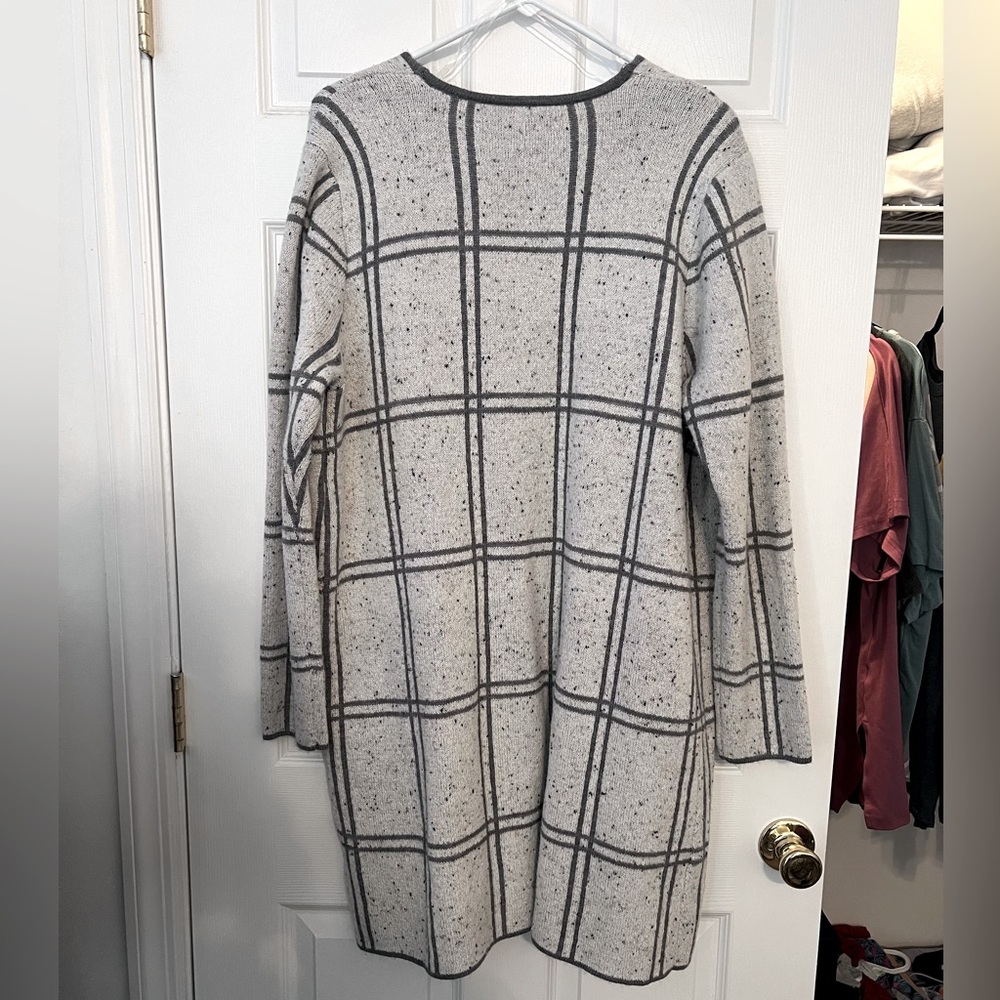 Cardigan - Picture 2 of 2